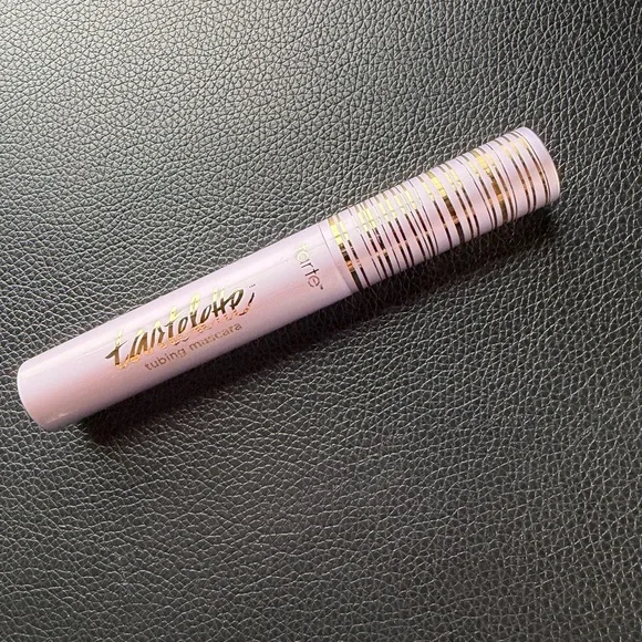 Tartelette Tubing Mascara - Picture 2 of 3